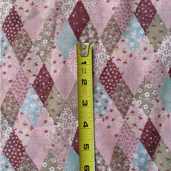 Vintage Pink Calico Cheater Cloth Style Fabric, Floral Patchwork Fabric 44" BTY - Picture 5 of 6